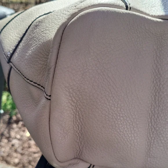 orYANY Yellow and Blue Geometric Shoulder Bag - Picture 7 of 16